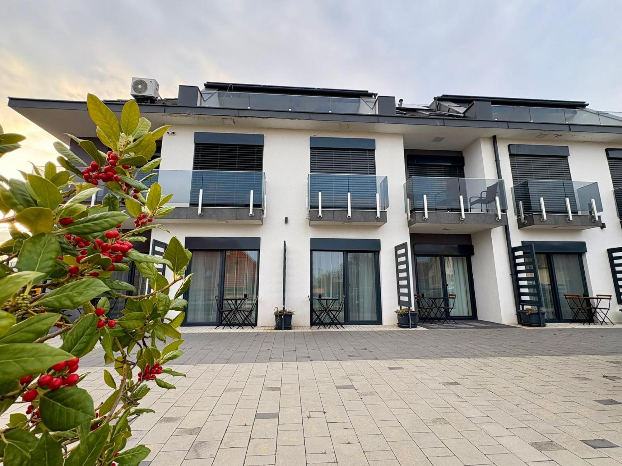 Magnolia Room & Spa - Adults Only Csopak Ngoại thất bức ảnh